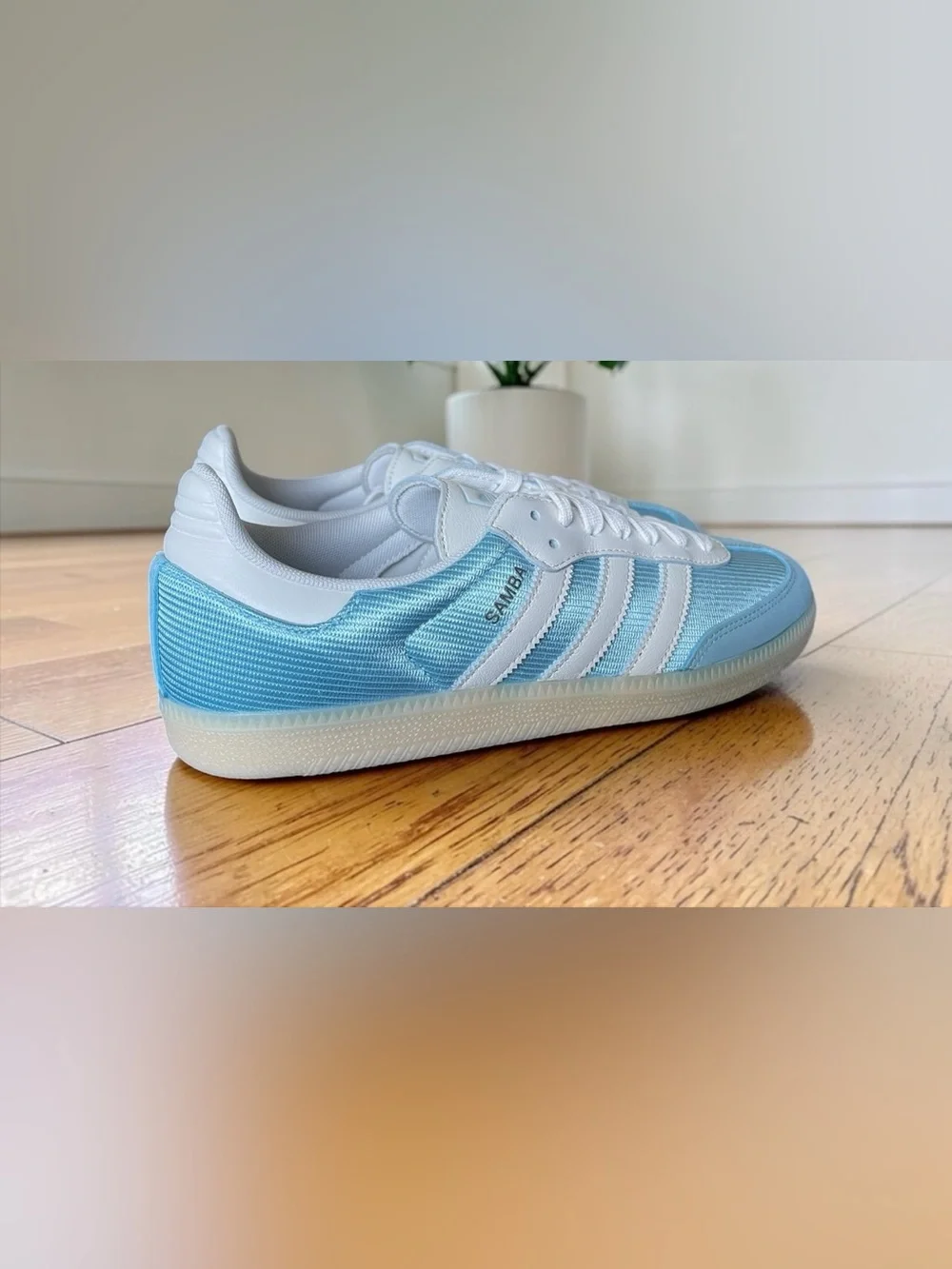 adidas OG Samba NEW Icey Blue /Chalk White Size 8 Men/ 9 Women